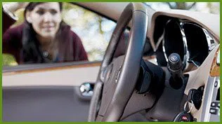 Neighborhood Locksmith Services Pembroke, MA 781-326-4423 - 19-automotive-lockouts
